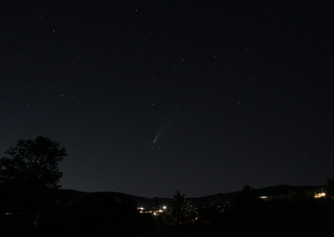 Hello Little Comet, Where Have You Been?